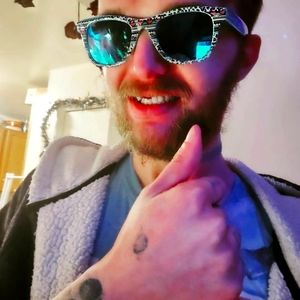 Meet your Posher, William